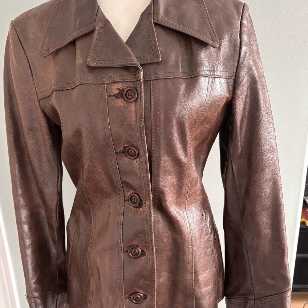 Vintage Women's Brown Leather Jacket - Picture 7 of 10